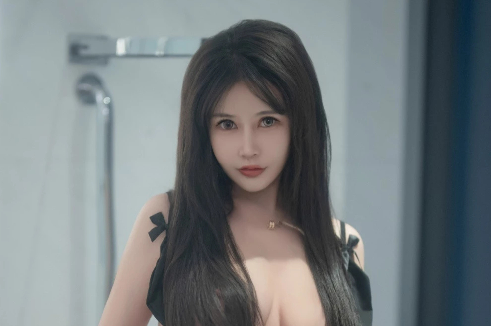 苏可er阳光甜美少女雪肌蜜桃美腿臀