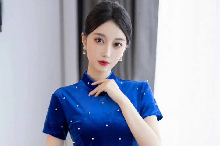 玥儿玥甜美少女渔网袜秀雪肤酥胸美腿翘臀私房